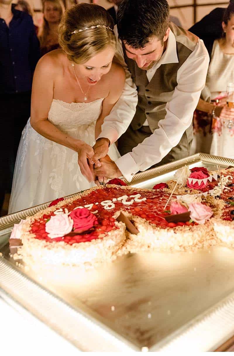 corinna-sebastian-elegante-scheunenhochzeit_0073