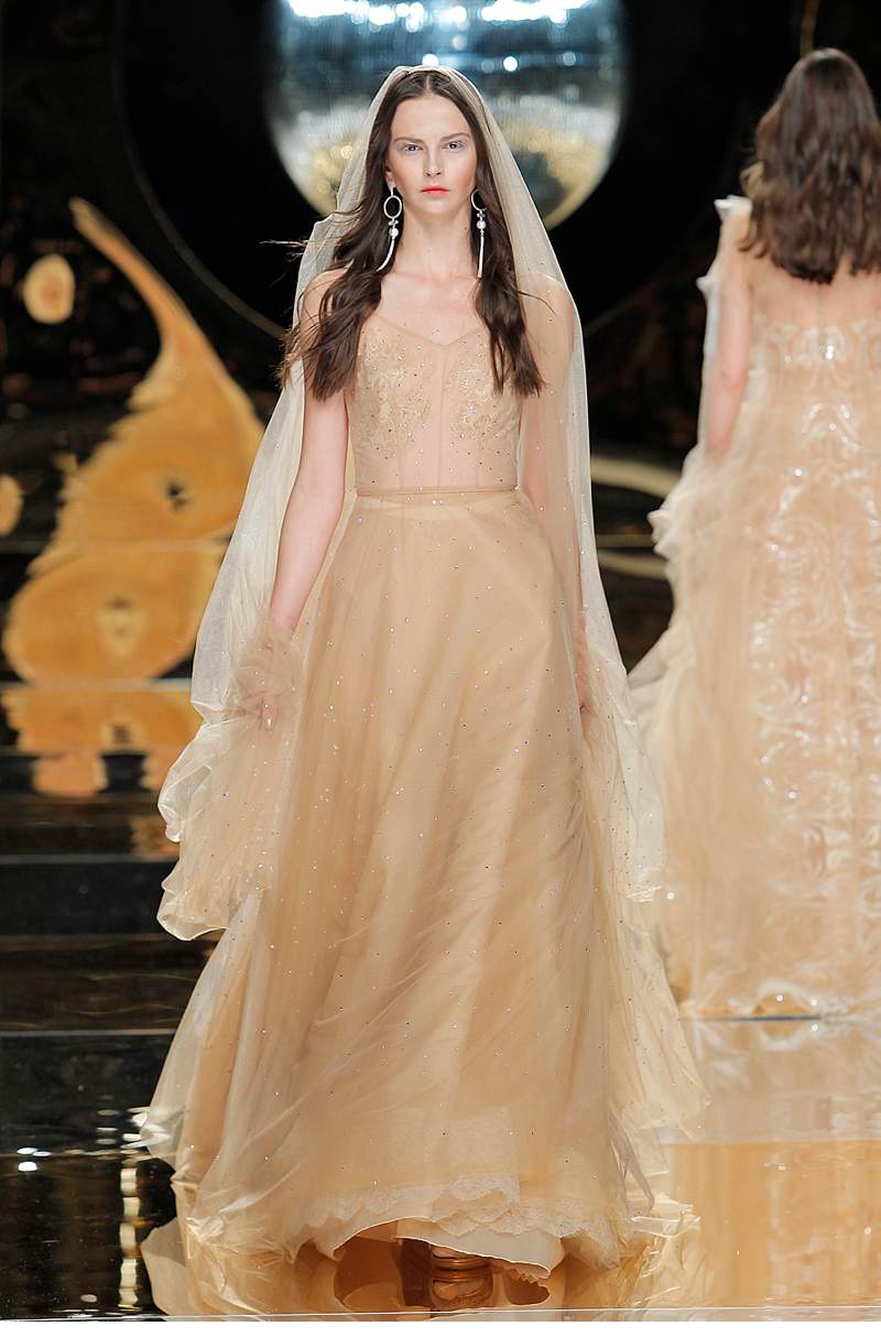 Barcelona Bridal Fashion Week 2016 Highlights Barcelona Bridal Fashion Week 2016 Highlights